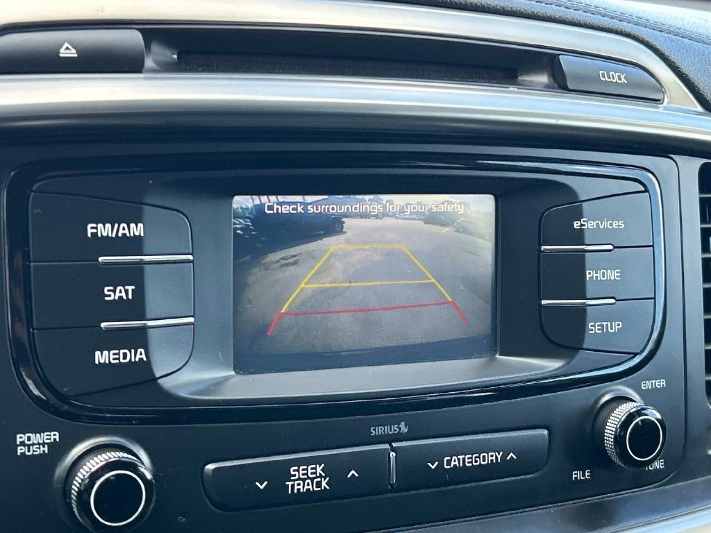 Used 2016 Gray Kia EX image 33