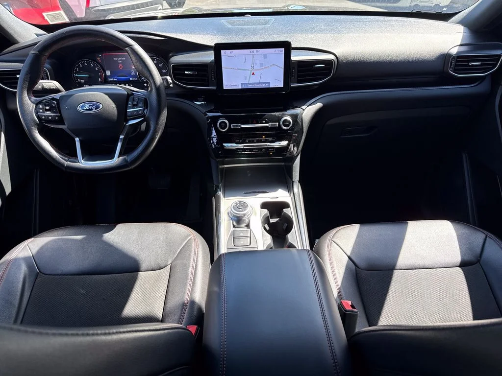 Used 2023 Black Metallic Ford ST-Line image 7