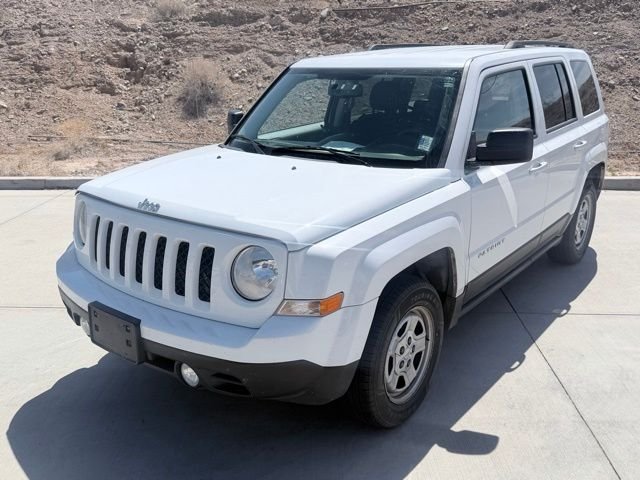 2016 Jeep Patriot Sport's photo