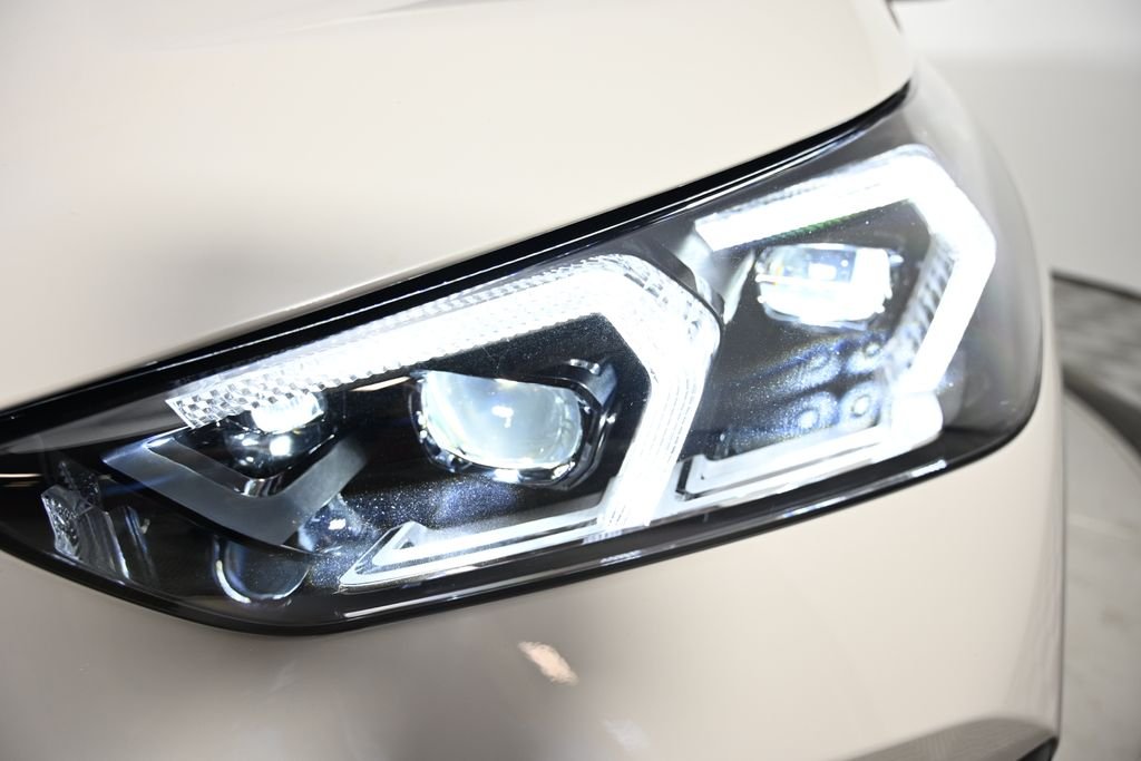 2026 BMW X1 28i - Photo 9