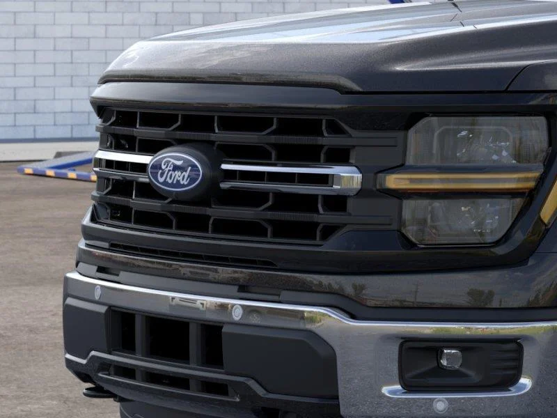 New 2026 Agate Black Metallic FORD XLT image 17