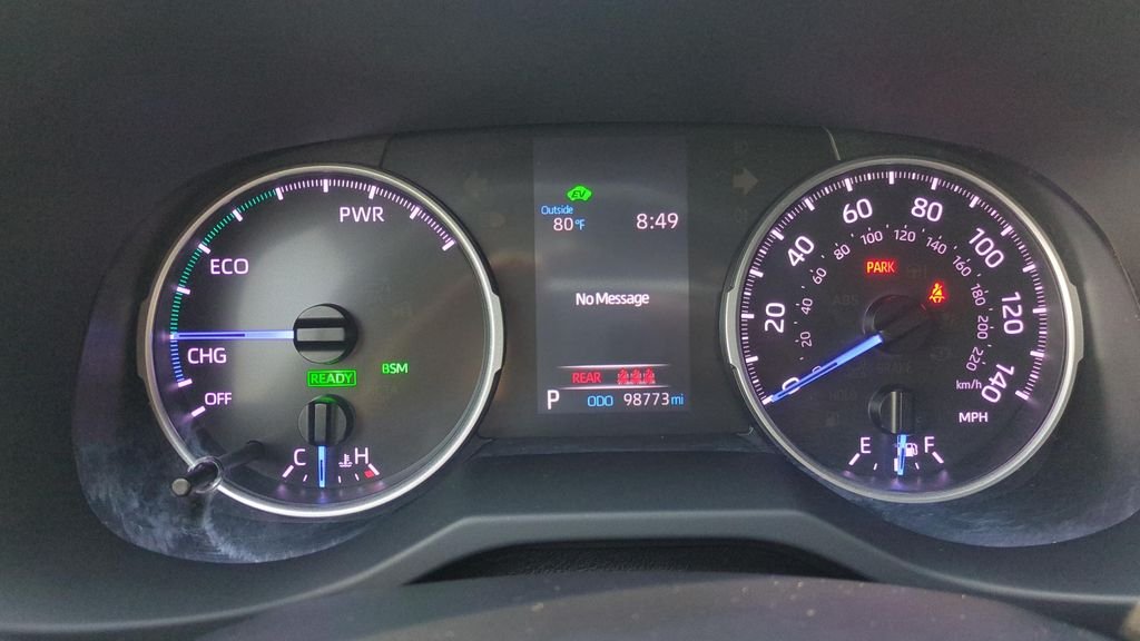 Used 2020  Toyota XLE image 22