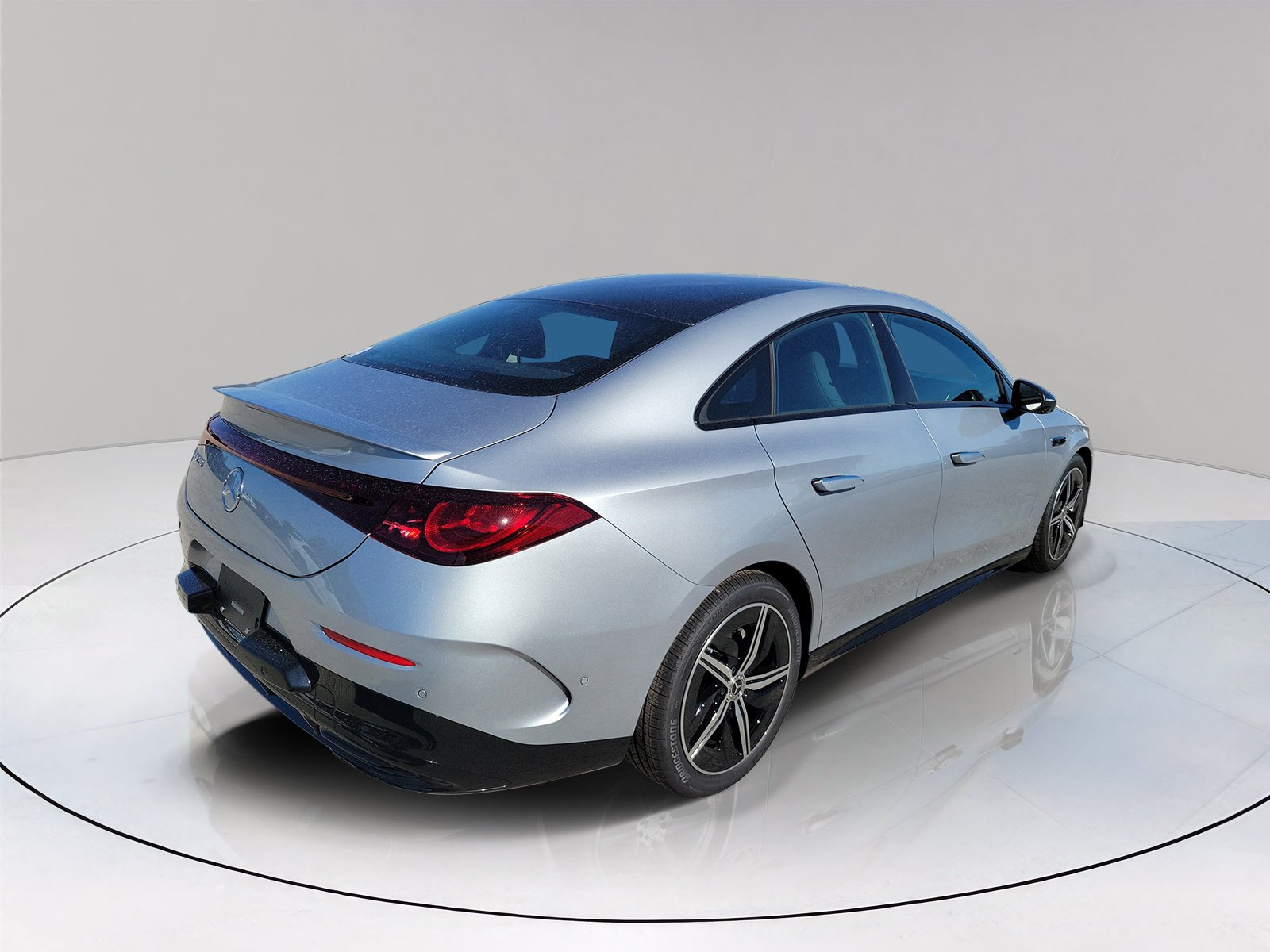 New 2027 Cirrus Silver Metallic Mercedes-Benz CLA 220 image 32