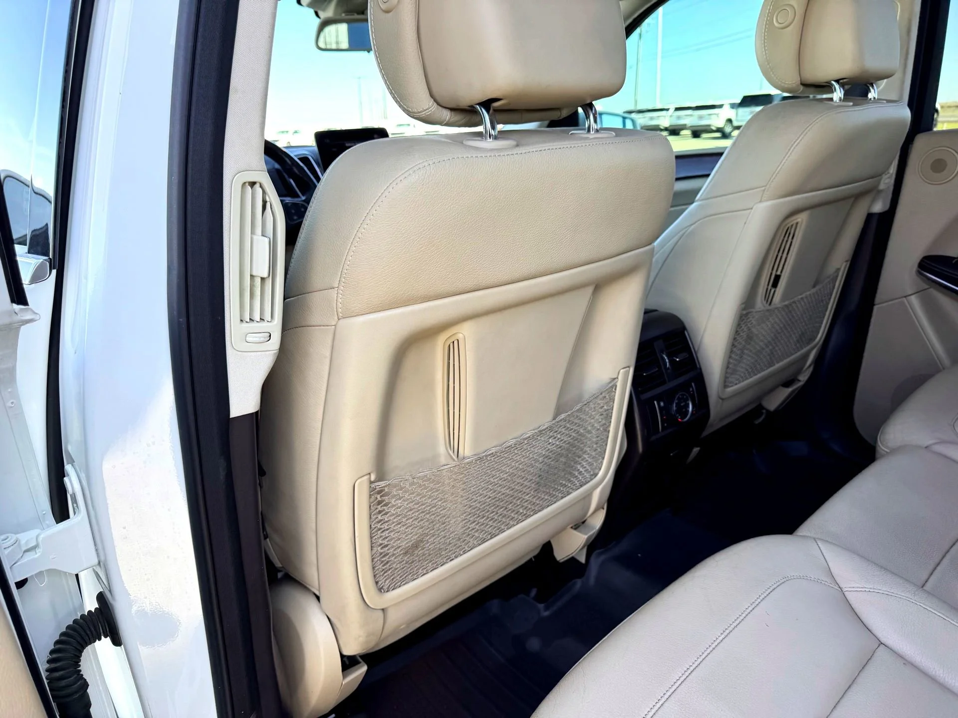 Used 2019  Mercedes-Benz GLS 550 4MATIC® image 21