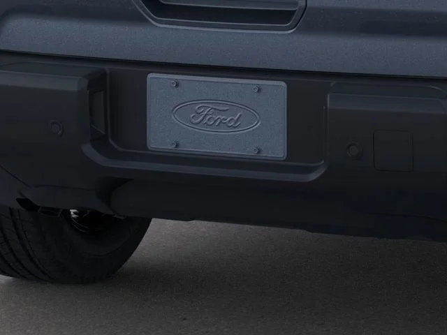 New 2025 Azure Gray Metallic Ford Outer Banks image 23
