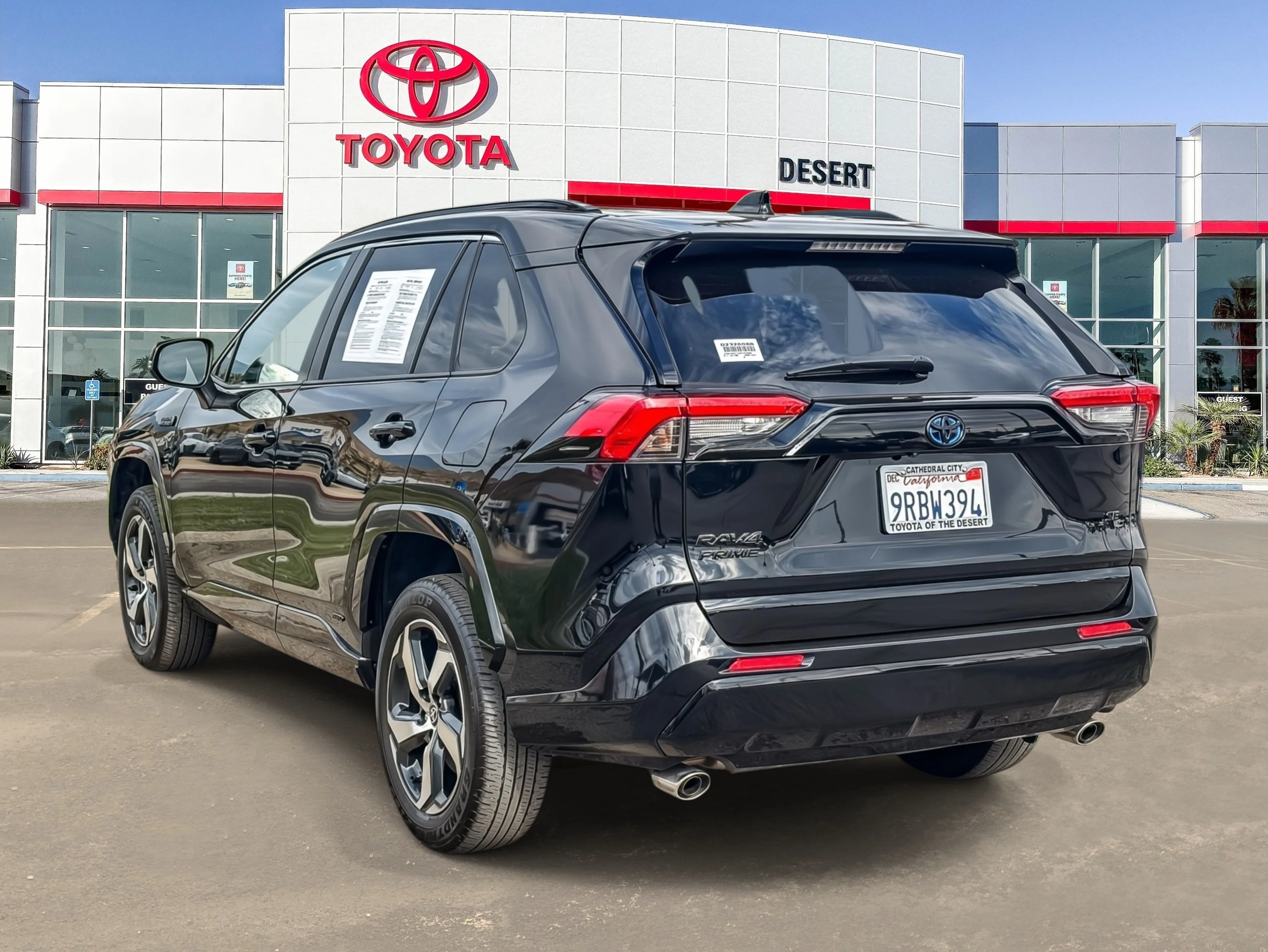 Certified Used 2024 Midnight Black Metallic Toyota SE image 4