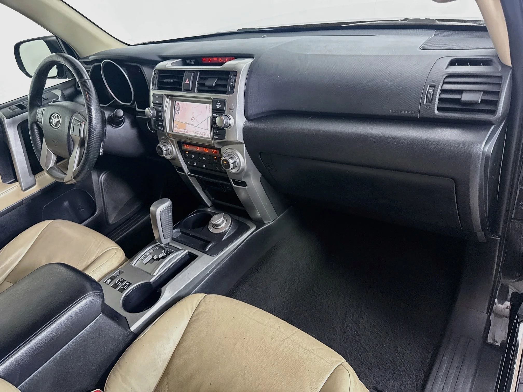 Used 2012 Black Toyota Limited image 29