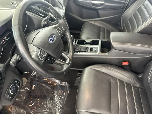 Used 2017 White Ford SE image 20