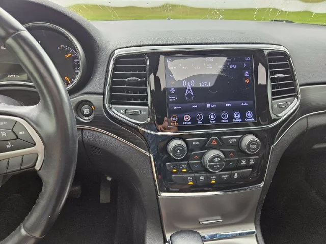 Used 2021 Black Jeep Limited image 17