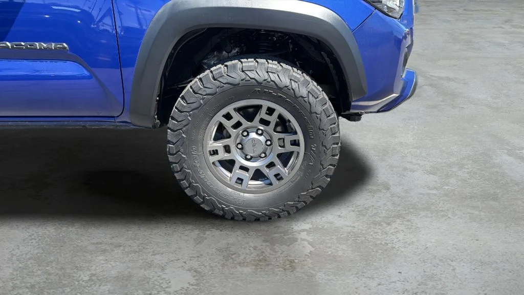 Used 2022 Blue Toyota TRD Off-Road image 28