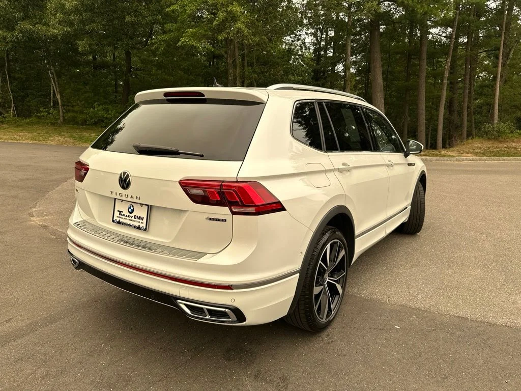 Used 2024 White Volkswagen 2.0T SEL R-Line image 7