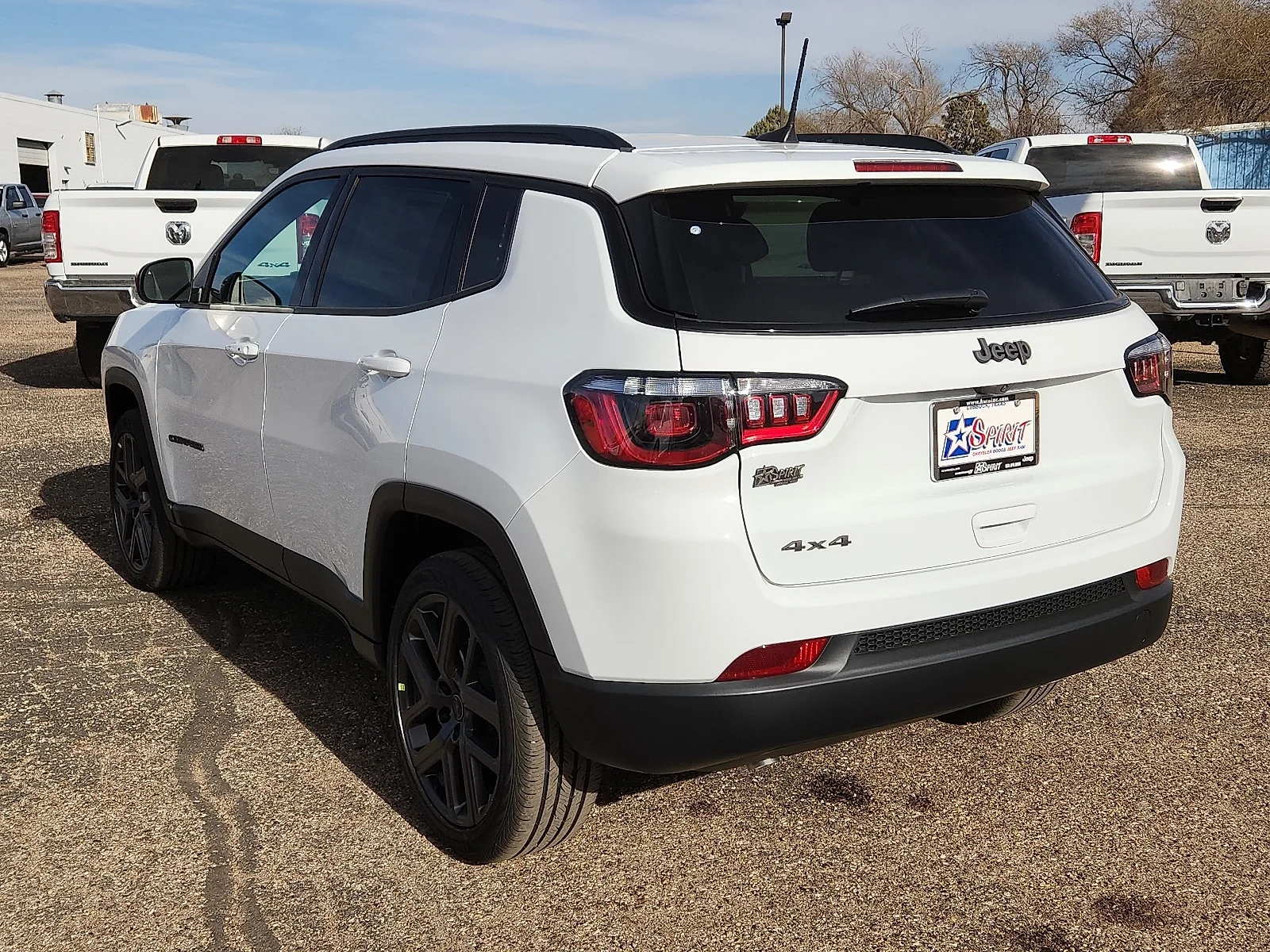 New 2026 White Jeep LATITUDE ALTITUDE 4X4 image 3