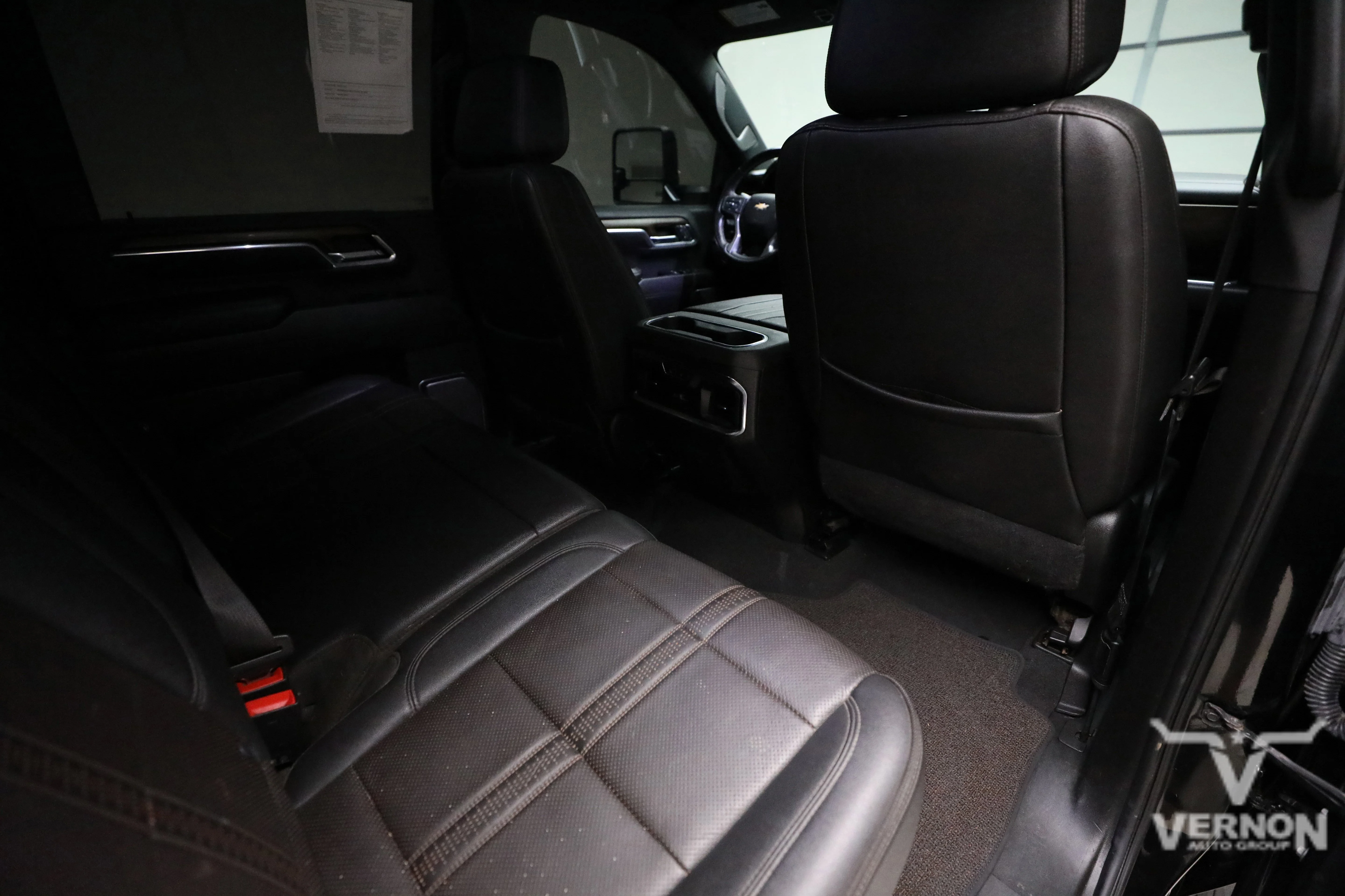 Pre-Owned 2024 Chevrolet Silverado 2500HD High Country Crew Cab 4x4