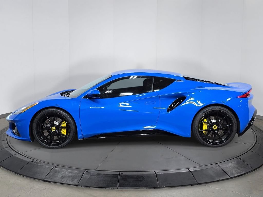 Used 2024  Lotus V6 image 2
