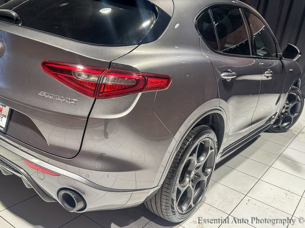 2023 ALFA ROMEO STELVIO - Image 9