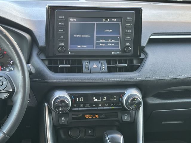 Used 2020 Black Toyota XLE Premium image 15