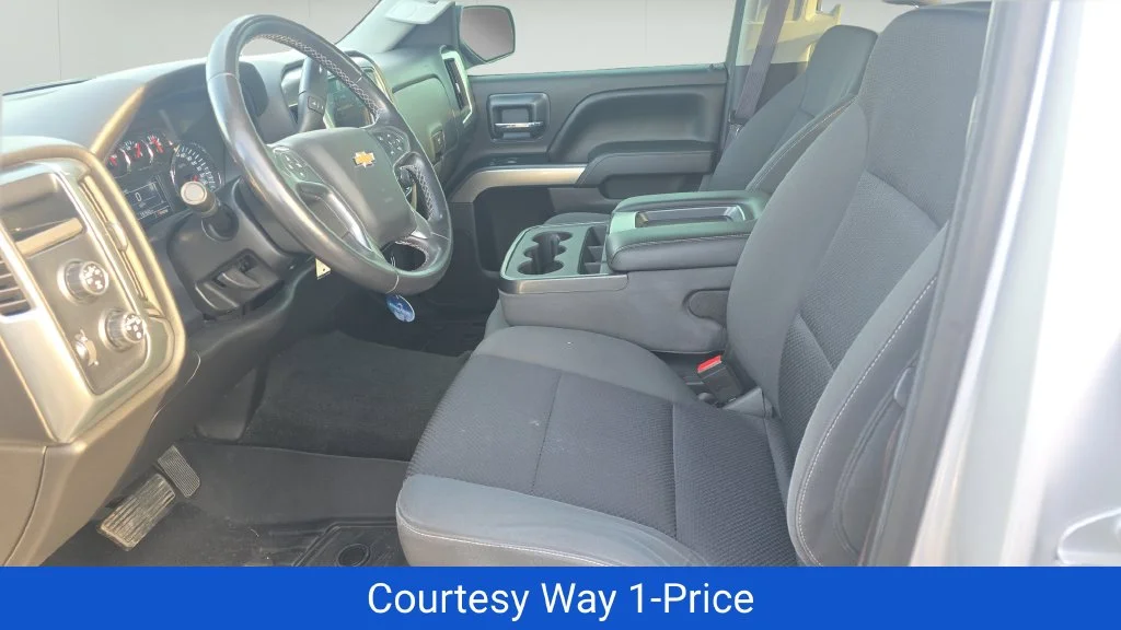 Used 2014 Silver Chevrolet LT image 13