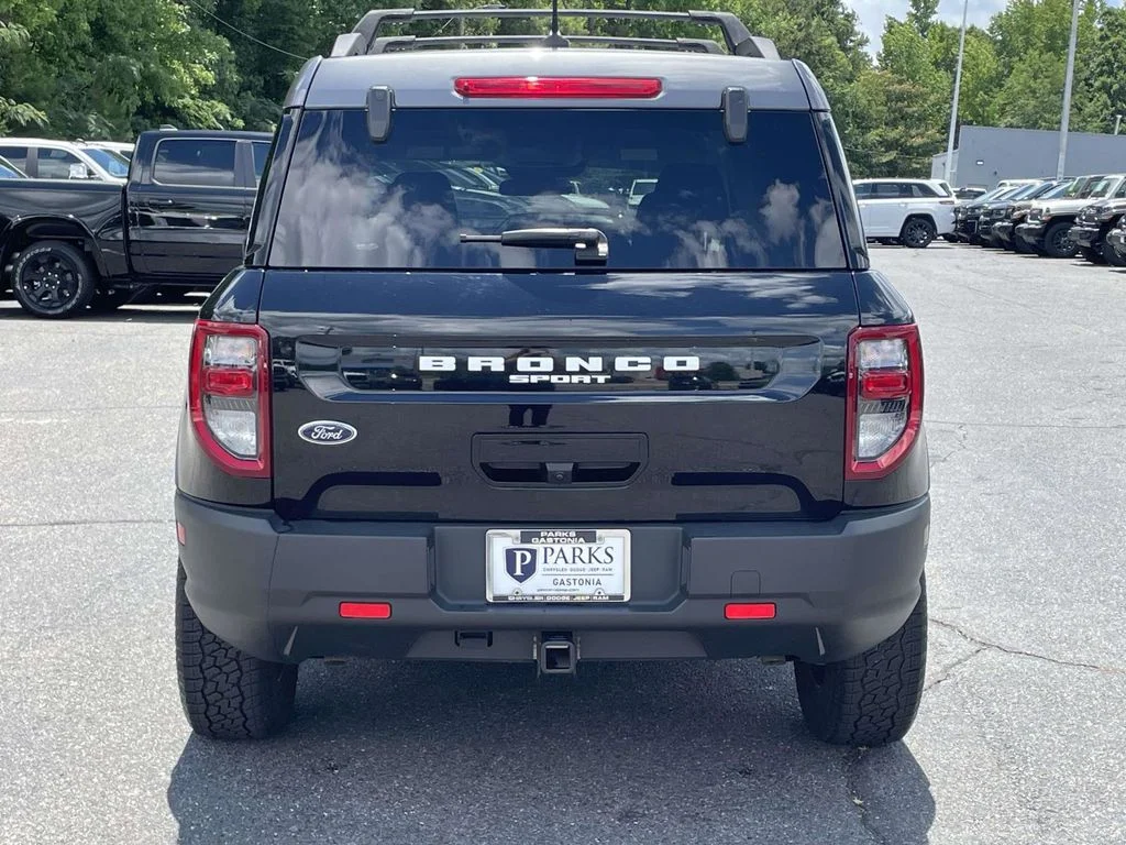 Used 2023 Black Ford Badlands image 7
