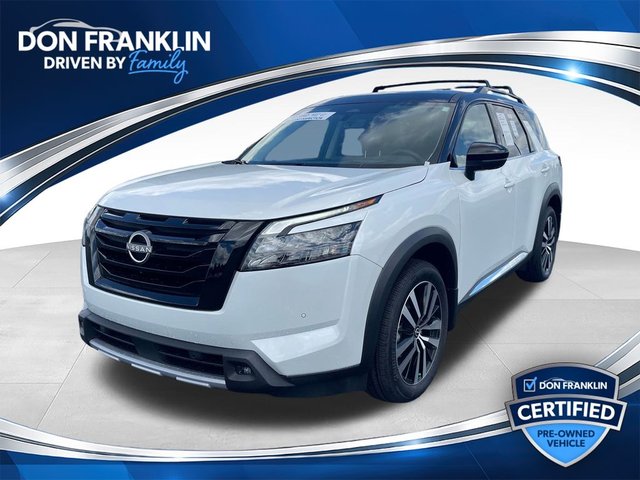 2025 Nissan Pathfinder Platinum