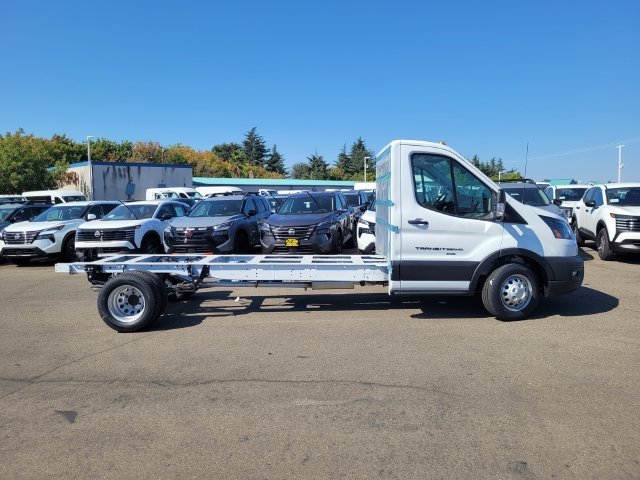 New 2027 White Ford Base image 4