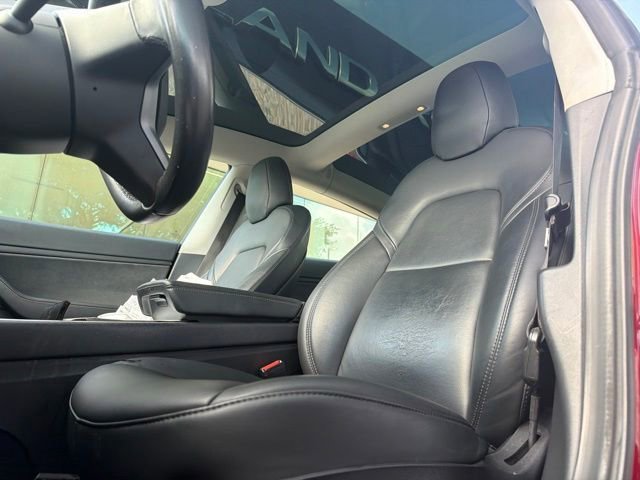 Used 2018 Red Multi-Coat Tesla Long Range Battery image 5