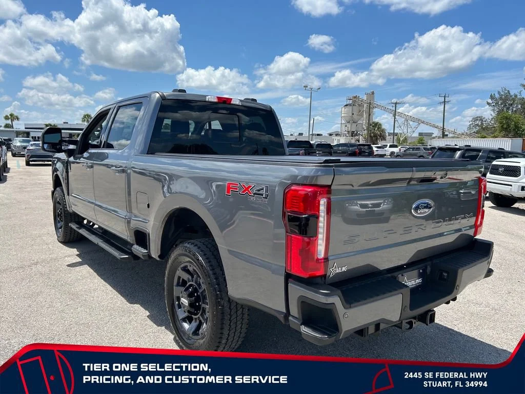 Used 2024 Gray Ford LARIAT image 7