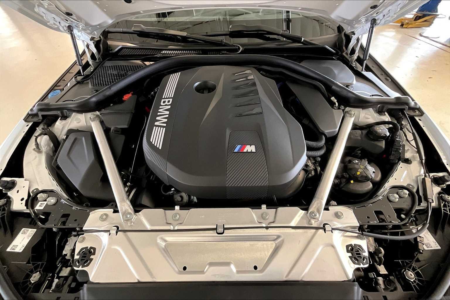 Used 2026 Mineral White Metallic BMW M440i image 16