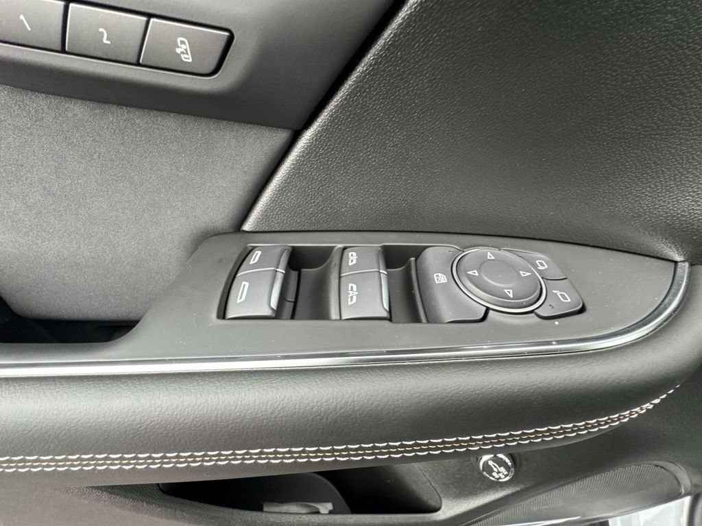2026 Buick Envision Sport Touring - Photo 13