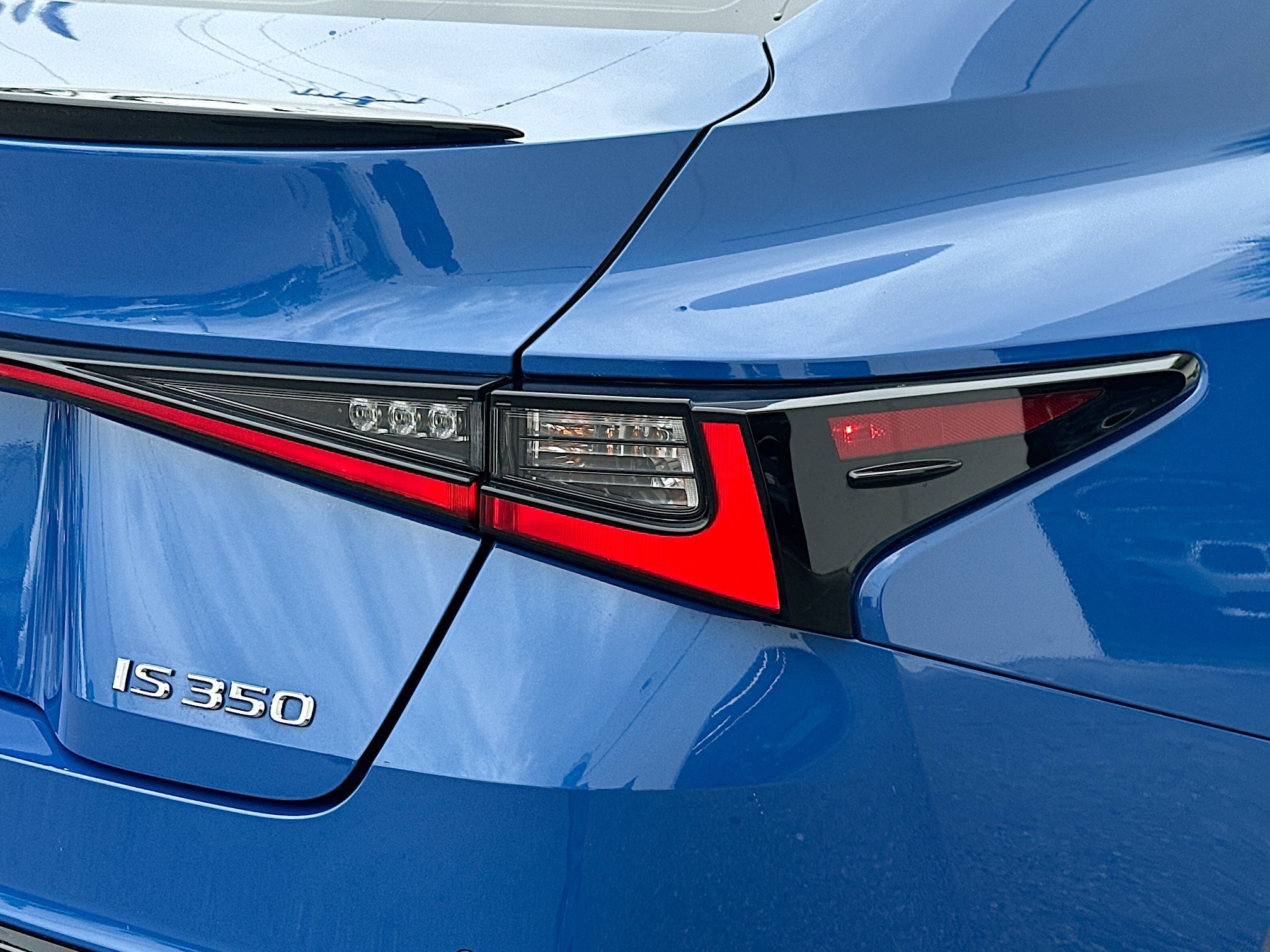 Used 2021 Grecian Water Lexus IS 350 F SPORT image 24
