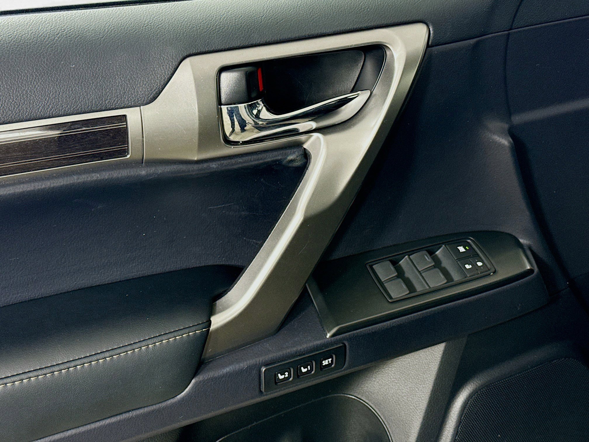 2023 Lexus GX PREMIUM - Photo 19