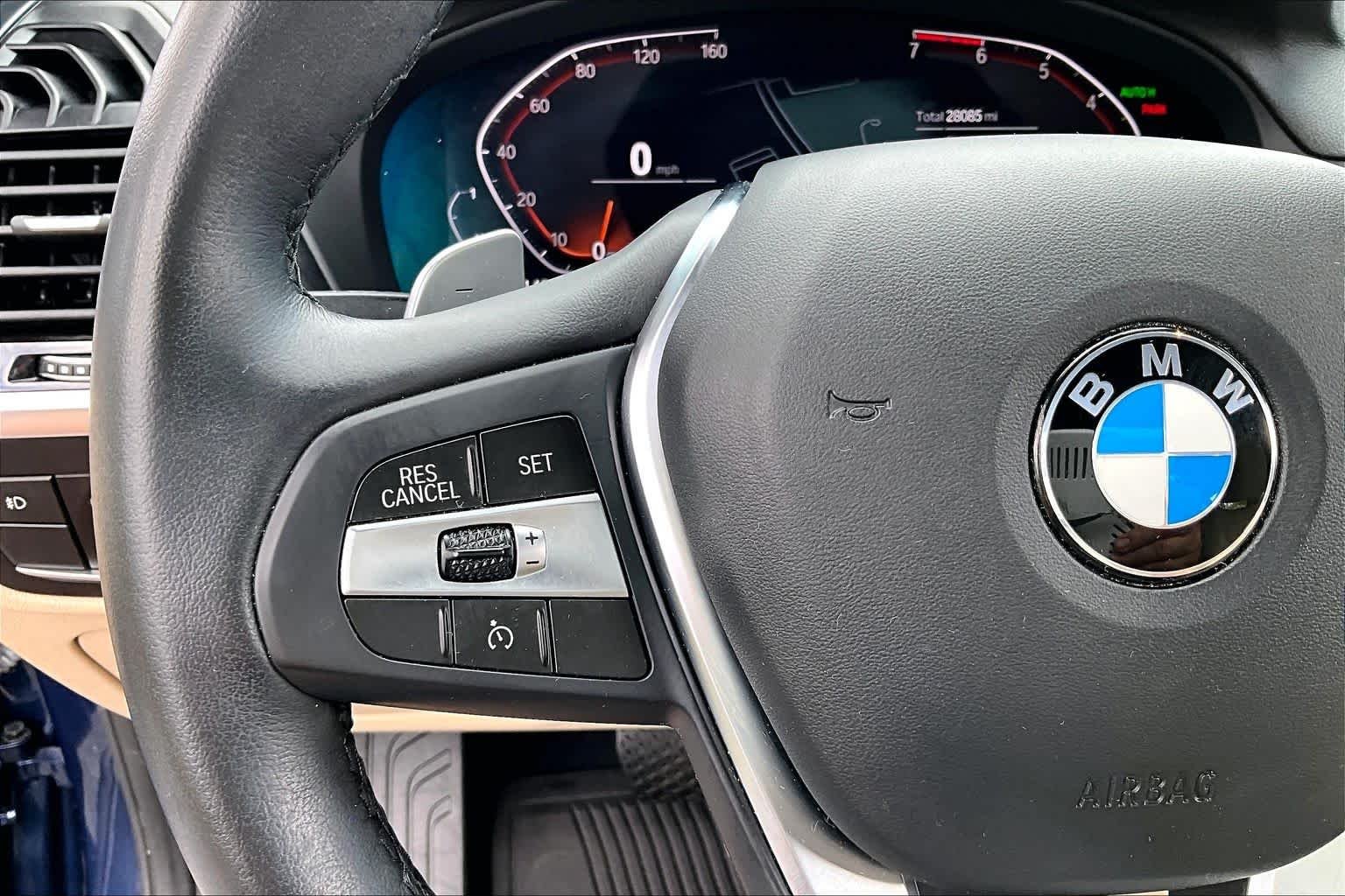 Used 2021 Phytonic Blue Metallic BMW xDrive30i image 24