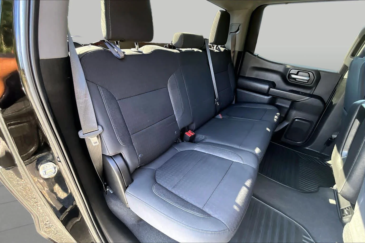 Used 2022 Black Chevrolet Custom image 20