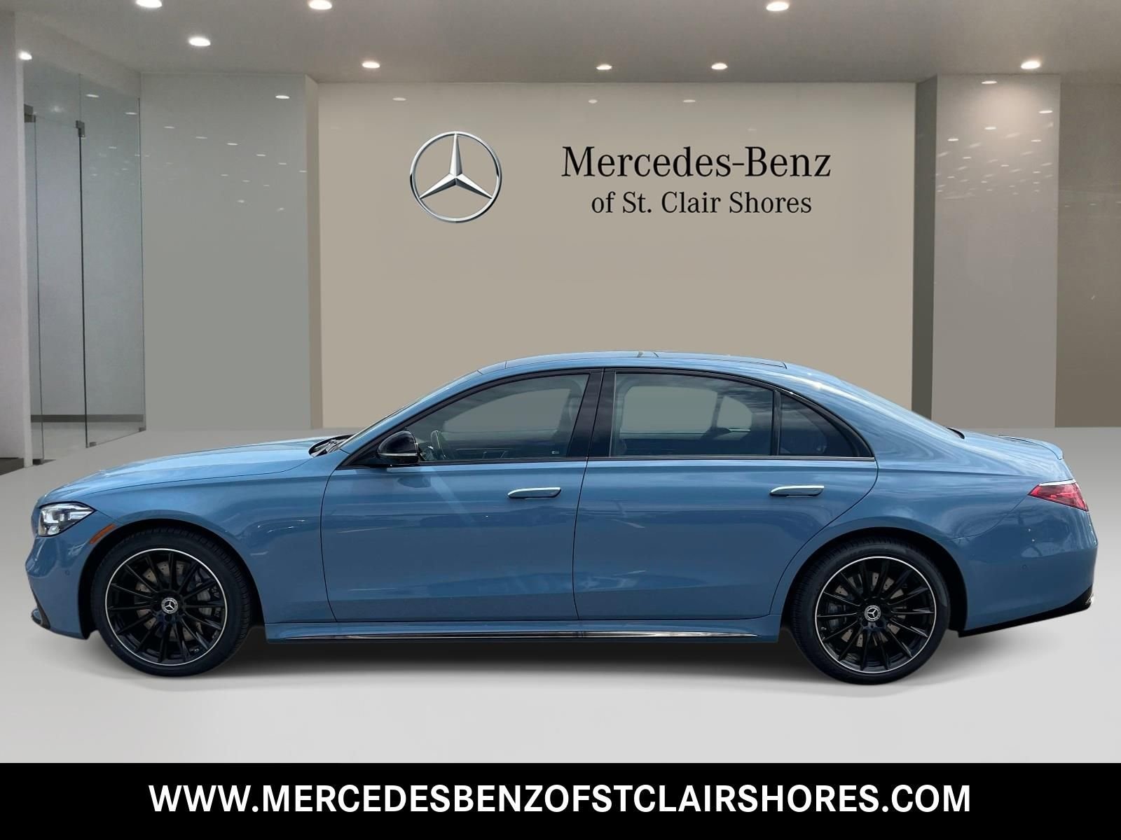 New 2026 MANUFAKTUR China Blue Mercedes-Benz S 580 image 2