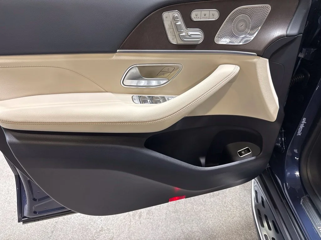 New 2027 Twilight Blue Metallic Mercedes-Benz GLS 450 image 52
