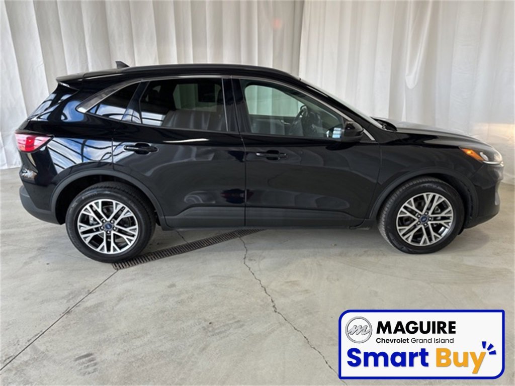 Used 2021 Ford Escape SEL with VIN 1FMCU9CZ4MUA39605 for sale in Grand Island, NY