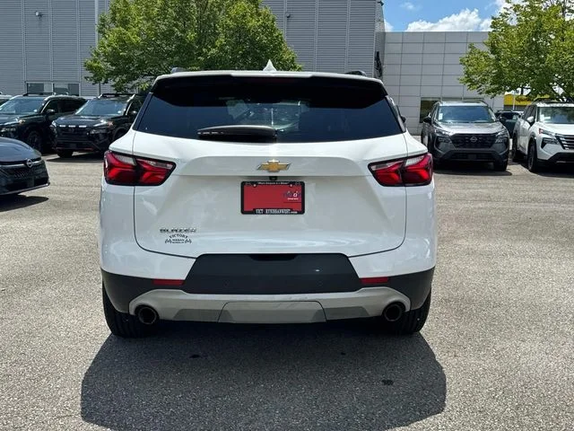 Used 2021 White Chevrolet LT image 6
