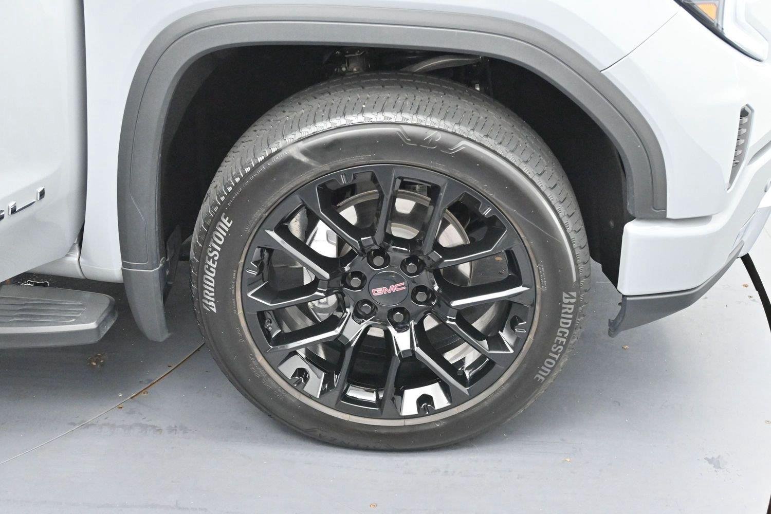 Used 2025 Thunderstorm Gray GMC Denali image 35