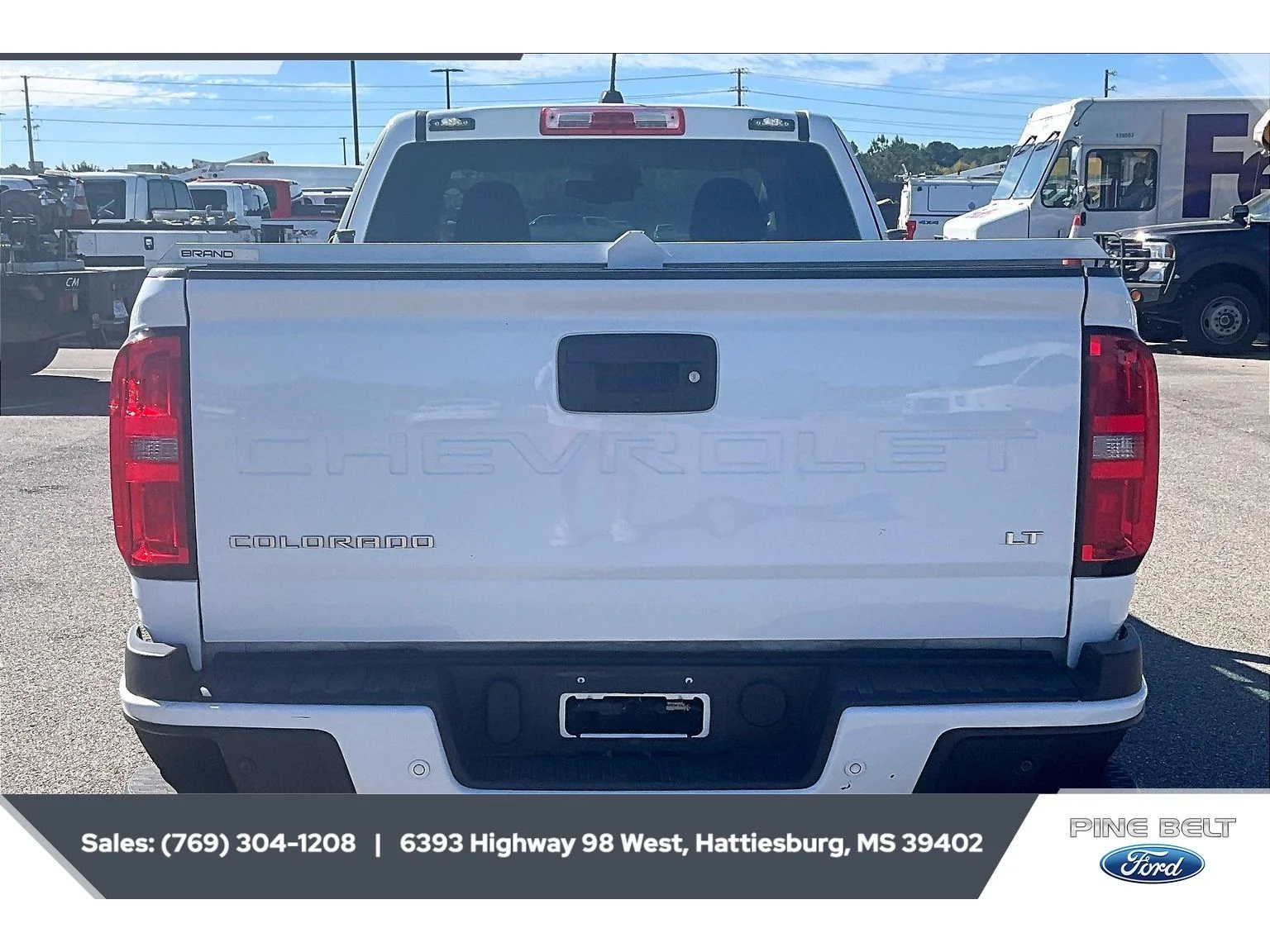 Certified Used 2022 Summit White Chevrolet 2WD LT image 4