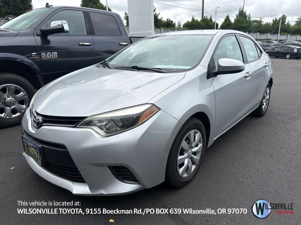 Used 2016 Silver Toyota LE image 1