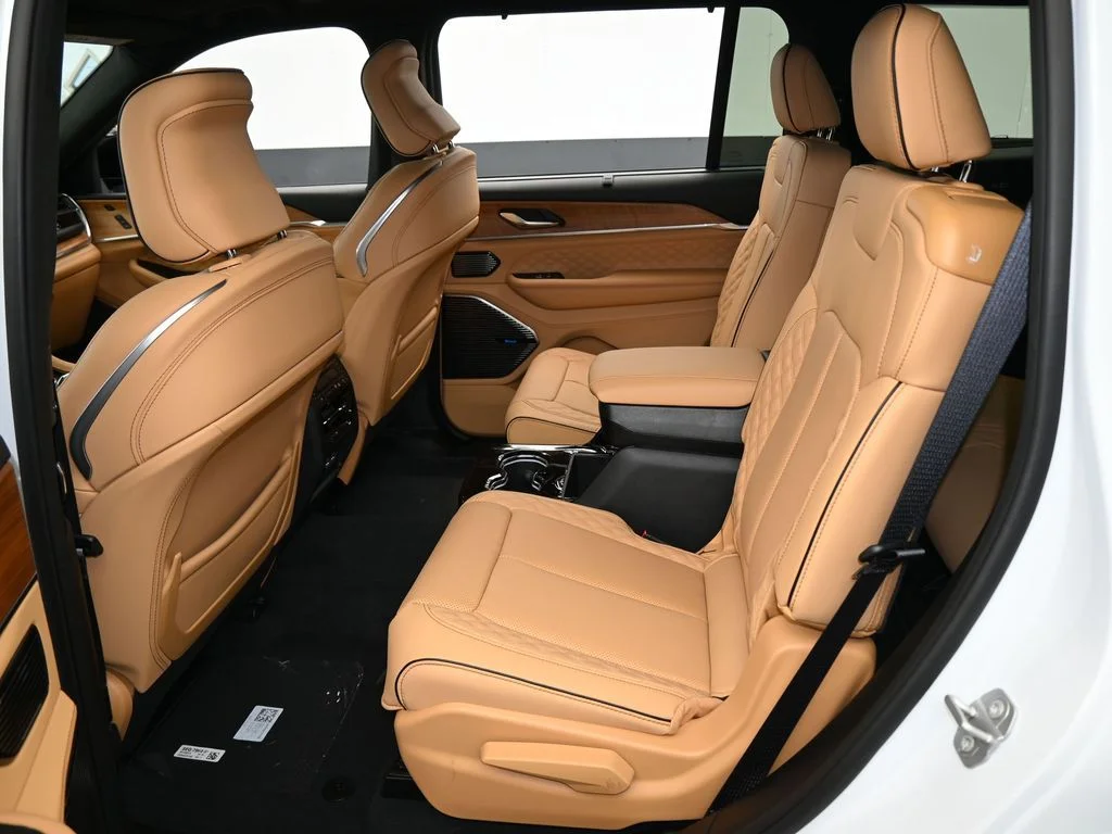 2025 Jeep Grand Cherokee L Summit Reserve - Photo 47