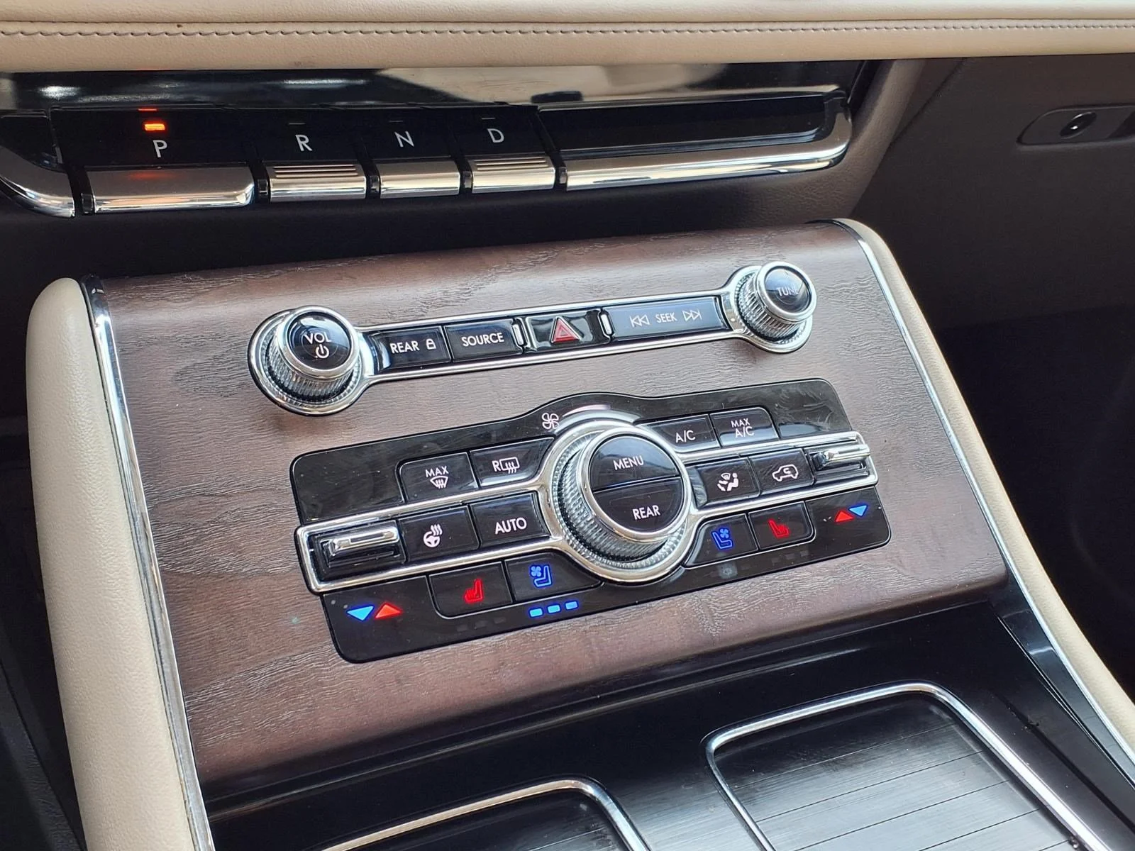 2022 Lincoln Aviator Reserve - Photo 19
