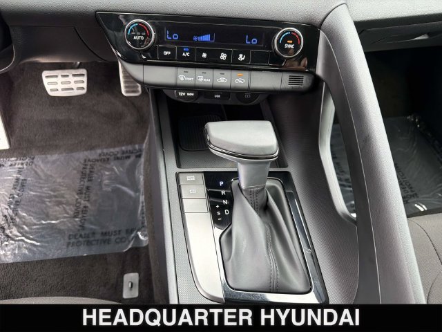 Used 2026 Gray Hyundai SEL Sport image 27