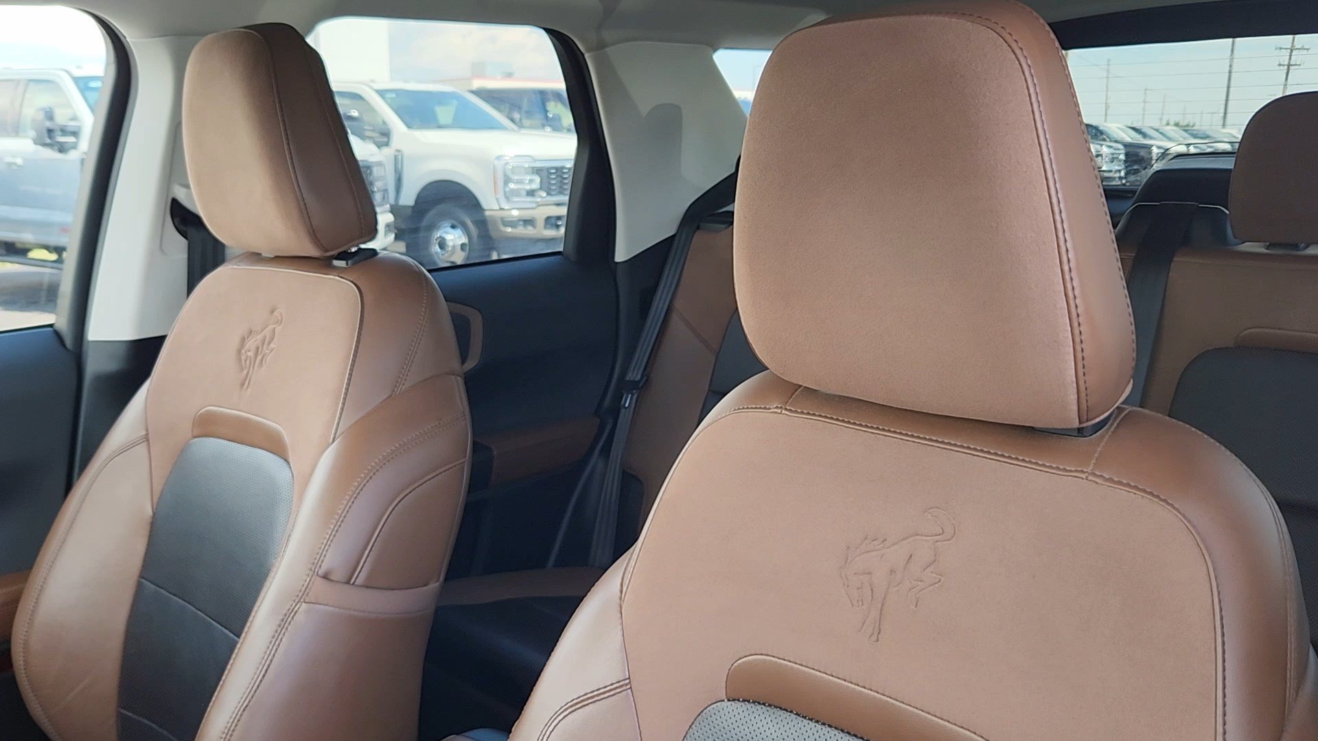 Used 2021 Gray Metallic Ford Badlands image 9
