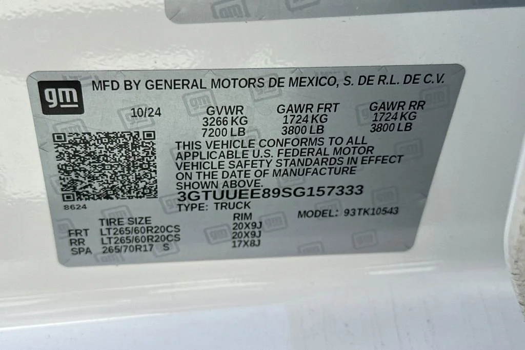 2025 GMC Sierra 1500 AT4 - Photo 27