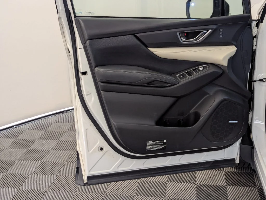Used 2020 White Subaru Limited image 34
