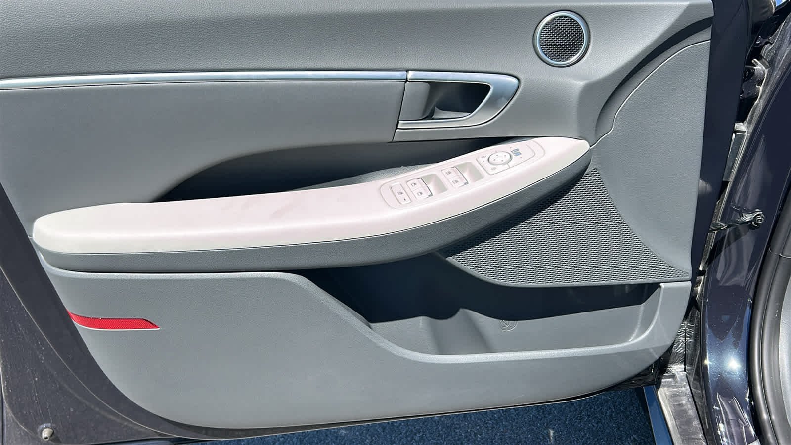 New 2026 Carbon Blue Hyundai SEL Sport image 23