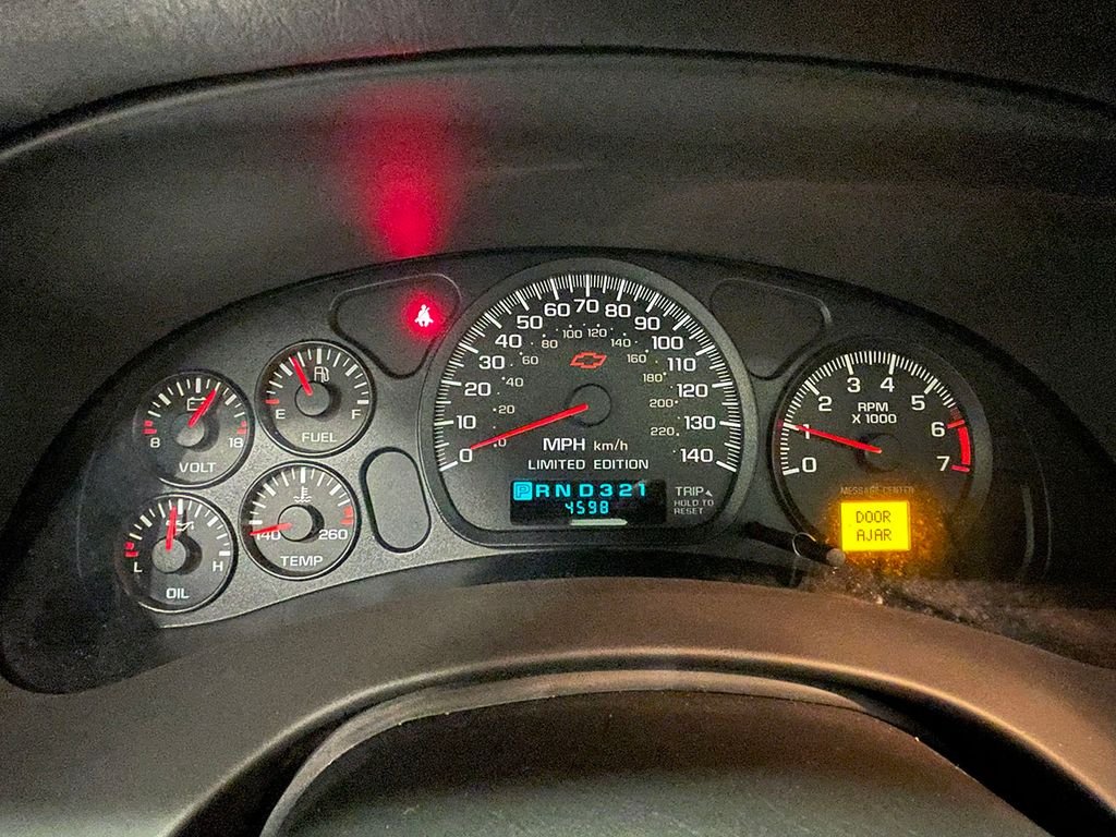 Used 2001 Black Chevrolet SS image 89