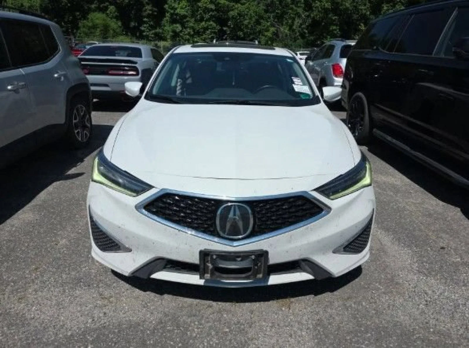Used 2020 Platinum White Pearl Acura w/Premium Pkg image 5