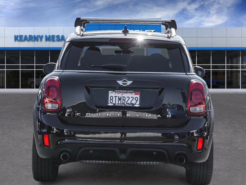 Used 2017 Black MINI Base image 5