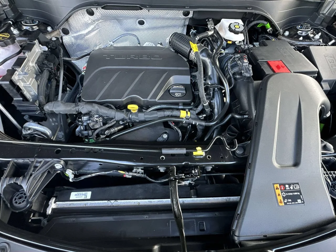 2026 Buick Envista Sport Touring - Photo 12